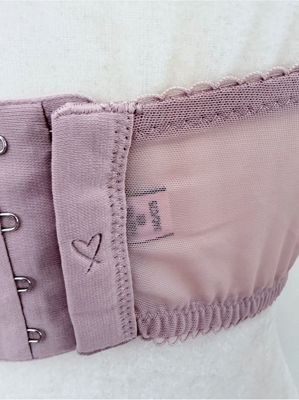 Victoria's Secret Mauve Lace-Edged Hook-Back Bra Size 34C